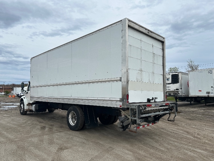 2019 Freightliner eM2 in Londonderry, NH — photo 6