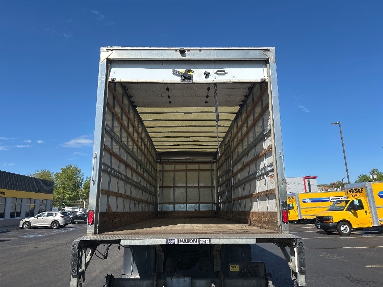 2019 International 4300 in Montgomery, NY — photo 8