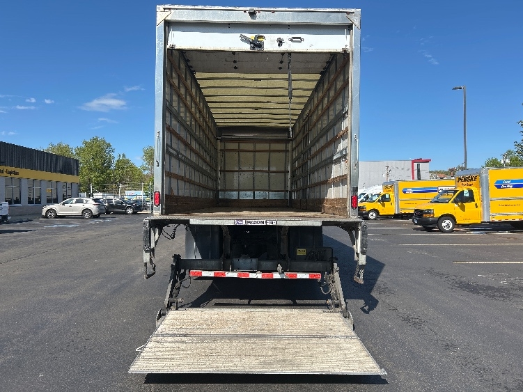 2019 International 4300 in Montgomery, NY — photo 9
