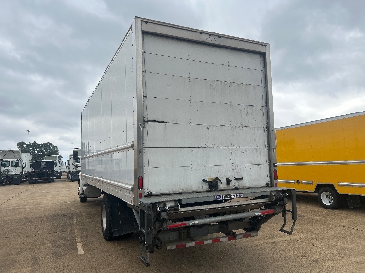 2019 International 4300 in Memphis, TN — photo 6