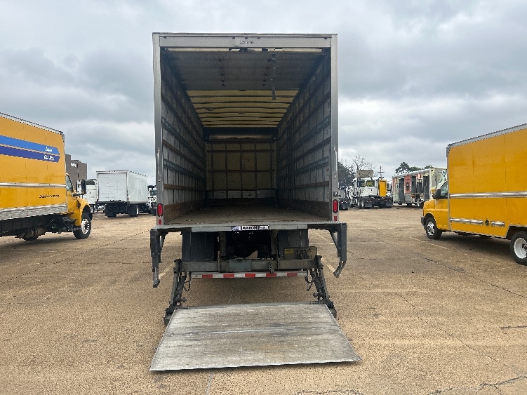 2019 International 4300 in Memphis, TN — photo 9
