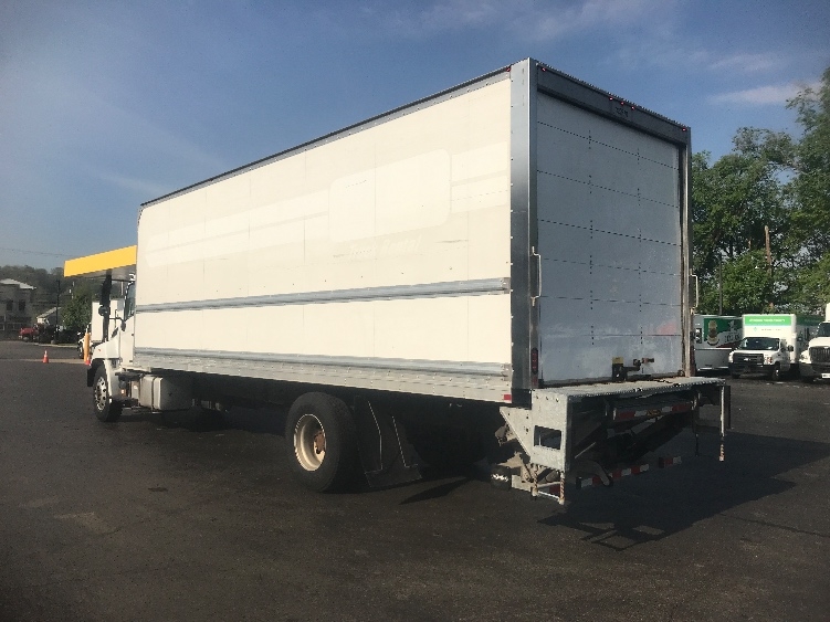 2019 Hino 268 in Pittsburgh, PA — photo 6