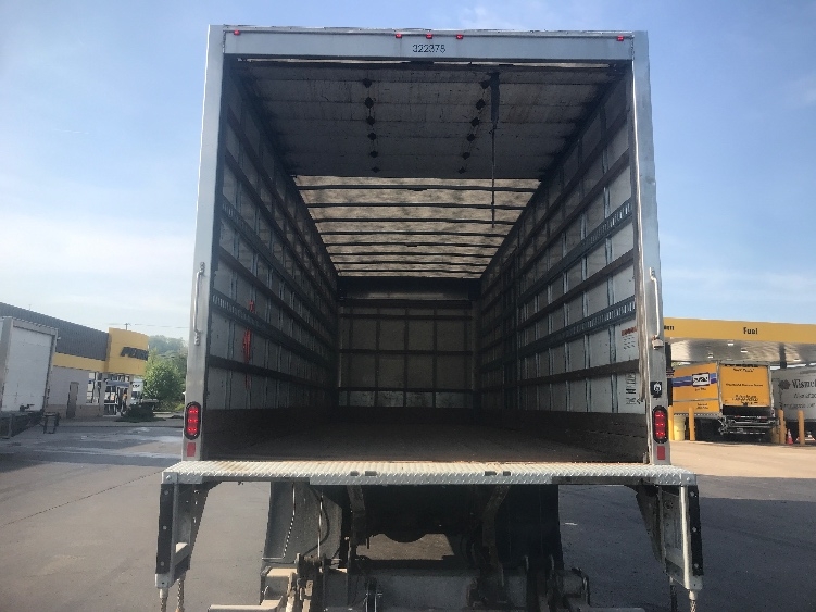 2019 Hino 268 in Pittsburgh, PA — photo 8