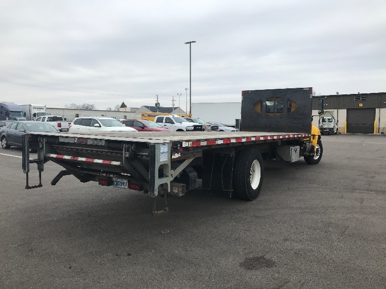 2019 Hino 268 in Indianapolis, IN — photo 10