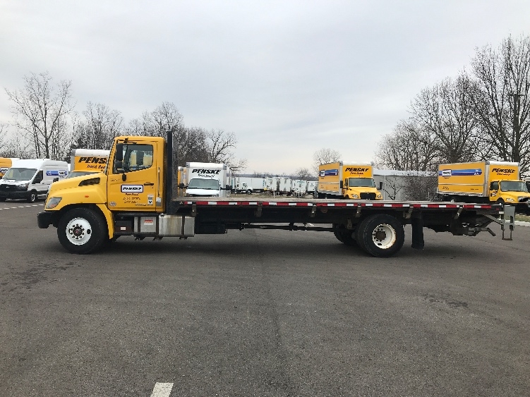 2019 Hino 268 in Indianapolis, IN — photo 4