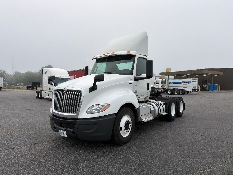 2019 International LT in Tifton, GA — photo 3