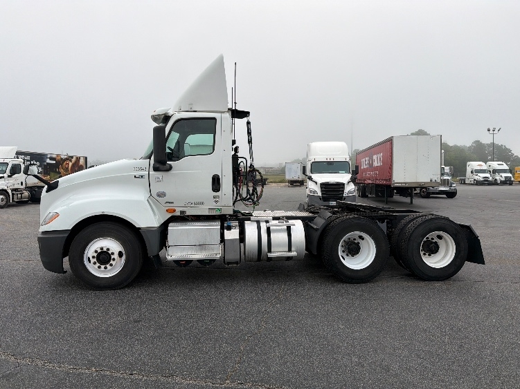 2019 International LT in Tifton, GA — photo 4