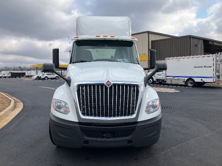 2019 International LT in Madison, AL — photo 2