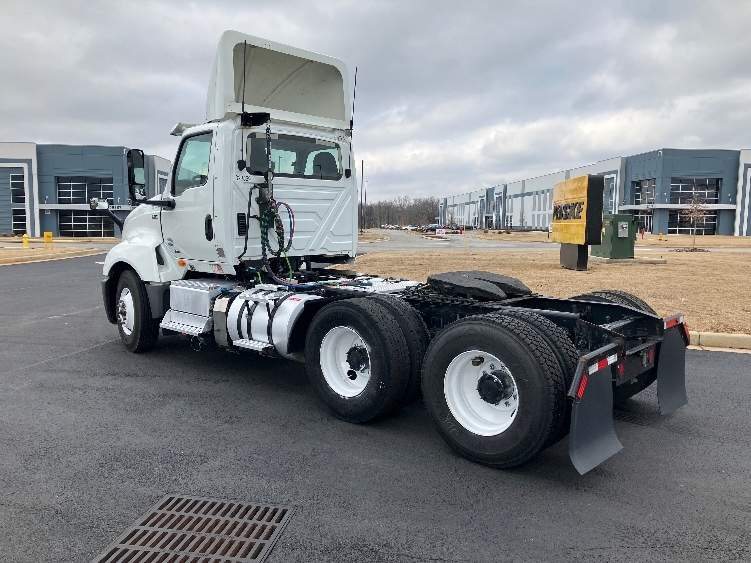 2019 International LT in Madison, AL — photo 5
