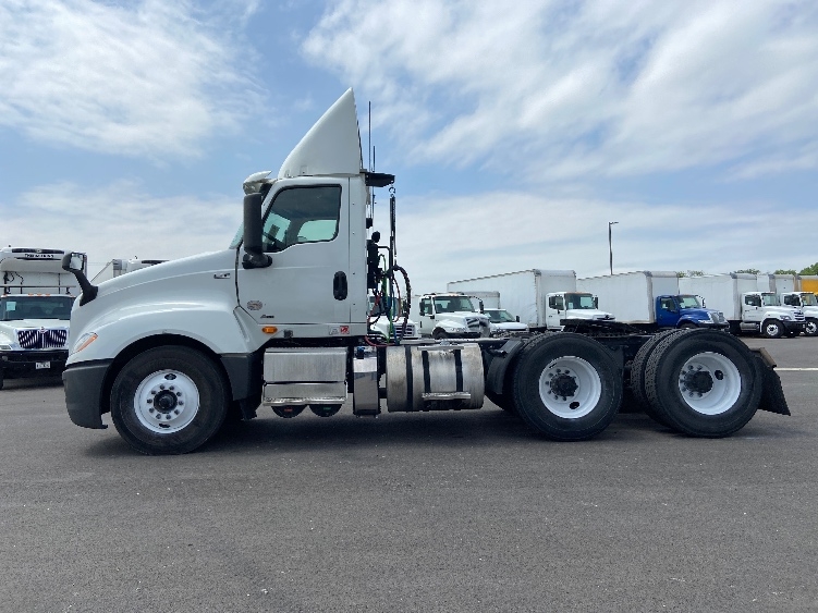 2019 International LT in San Antonio, TX — photo 4