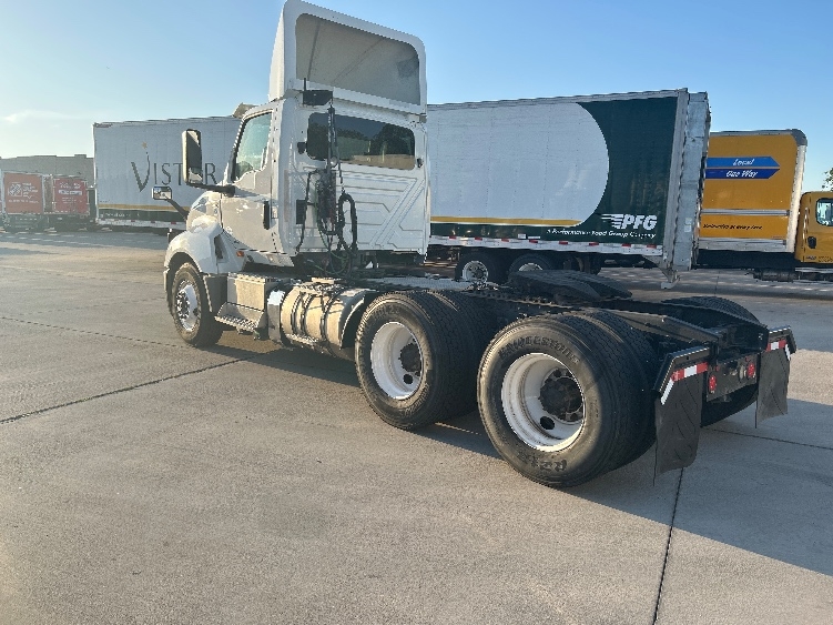 2019 International LT in Arlington, TX — photo 5