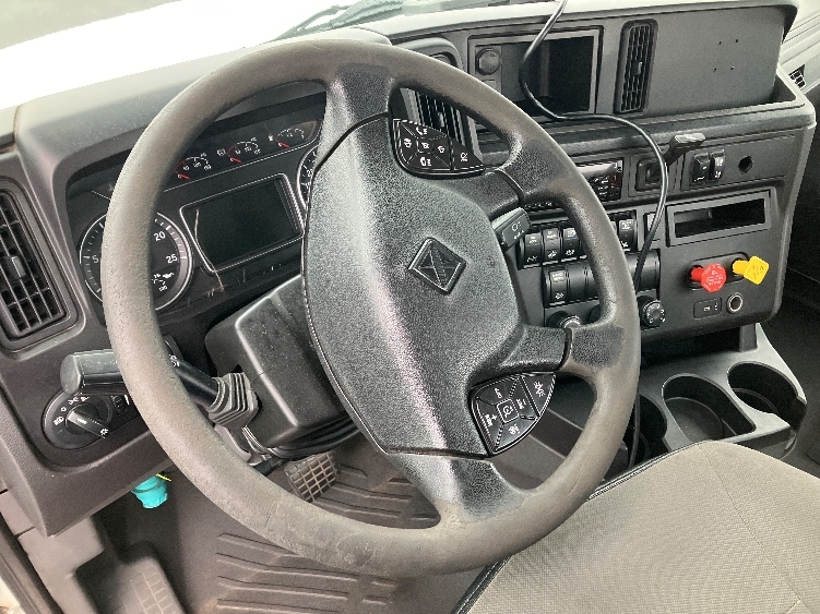 2019 International LT in Madison, AL — photo 10