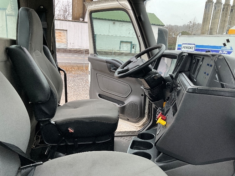 2019 International LT in Morgantown, WV — photo 10