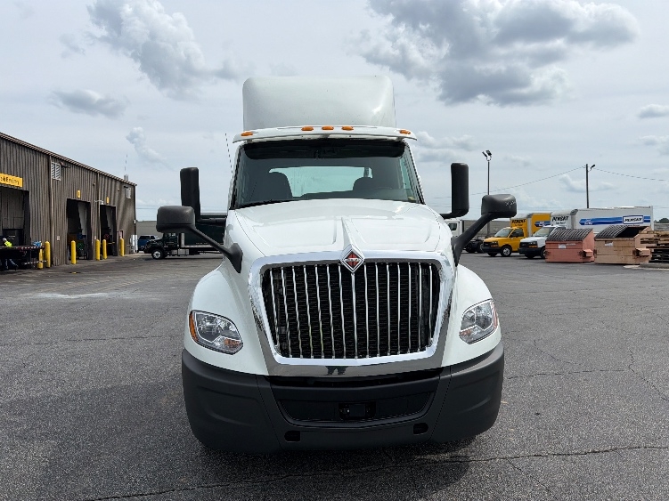 2019 International LT in Tifton, GA — photo 2