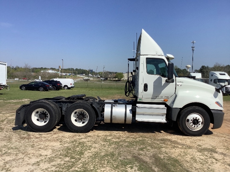 2019 International LT in Tifton, GA — photo 8