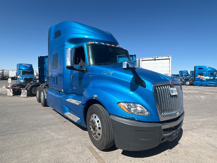 2021 International LT