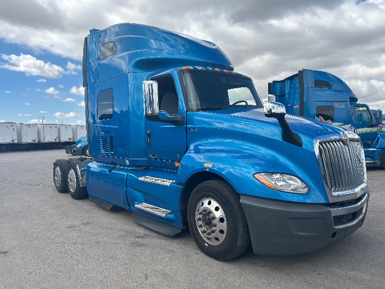 2021 International LT