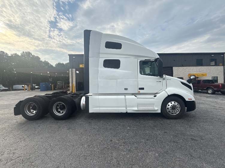 2019 Volvo VNL 760 in Atlanta (Conyers), GA — photo 8