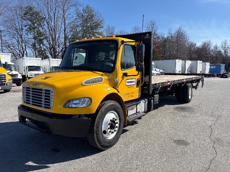 2019 Freightliner eM2 in Greensboro, NC — photo 3