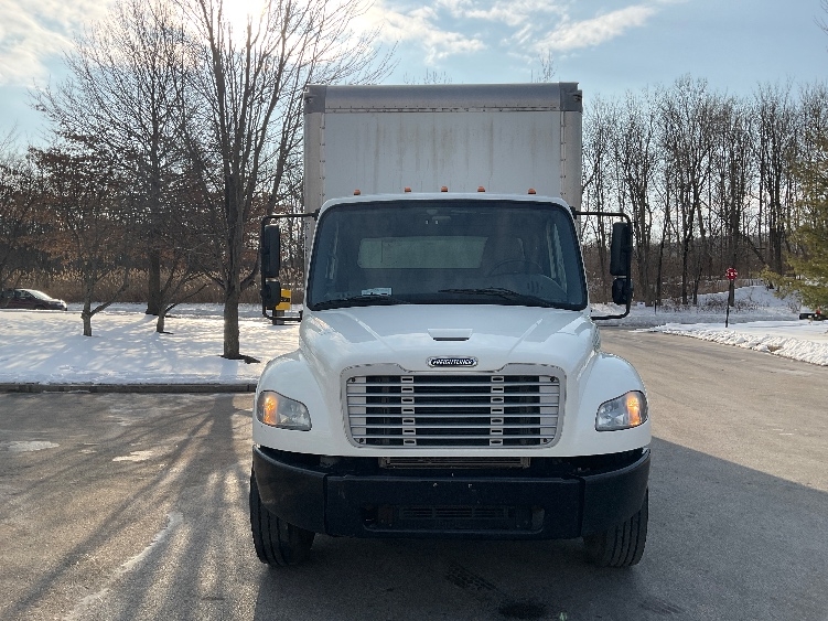 2019 Freightliner eM2 in King Of Prussia, PA — photo 2