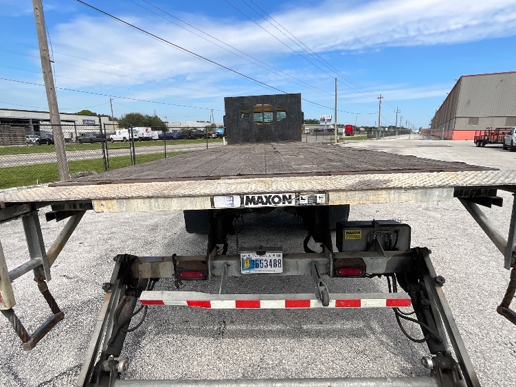 2019 Freightliner M2 106 in Tampa, FL — photo 10