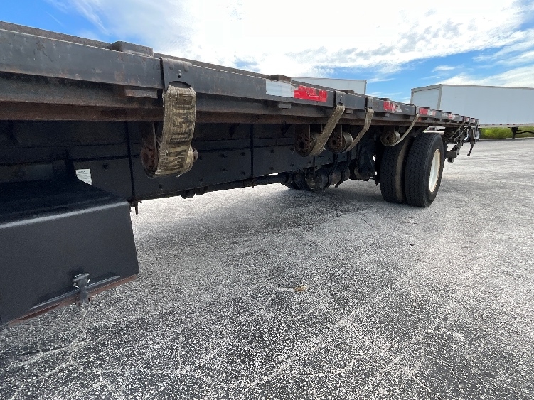 2019 Freightliner M2 106 in Tampa, FL — photo 5