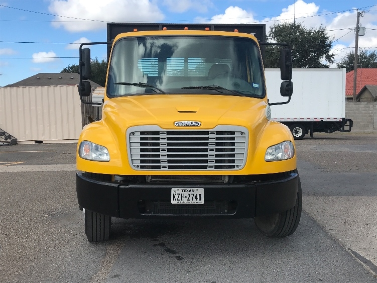 2019 Freightliner M2 106 in Pharr, TX — photo 2