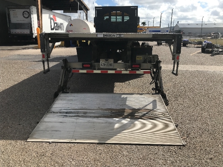 2019 Freightliner M2 106 in Pharr, TX — photo 9
