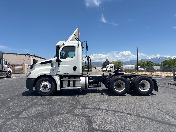 2019 Freightliner Cascadia in Salt Lake City, UT — photo 4