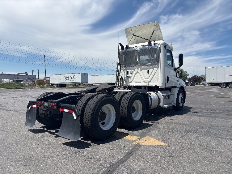 2019 Freightliner Cascadia in Salt Lake City, UT — photo 7