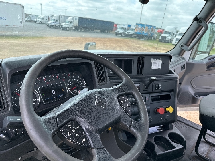 2019 International LT in Tifton, GA — photo 10