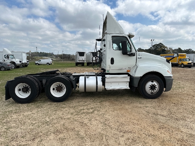 2019 International LT in Tifton, GA — photo 8