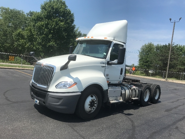 2019 International LT in Akron, OH — photo 3