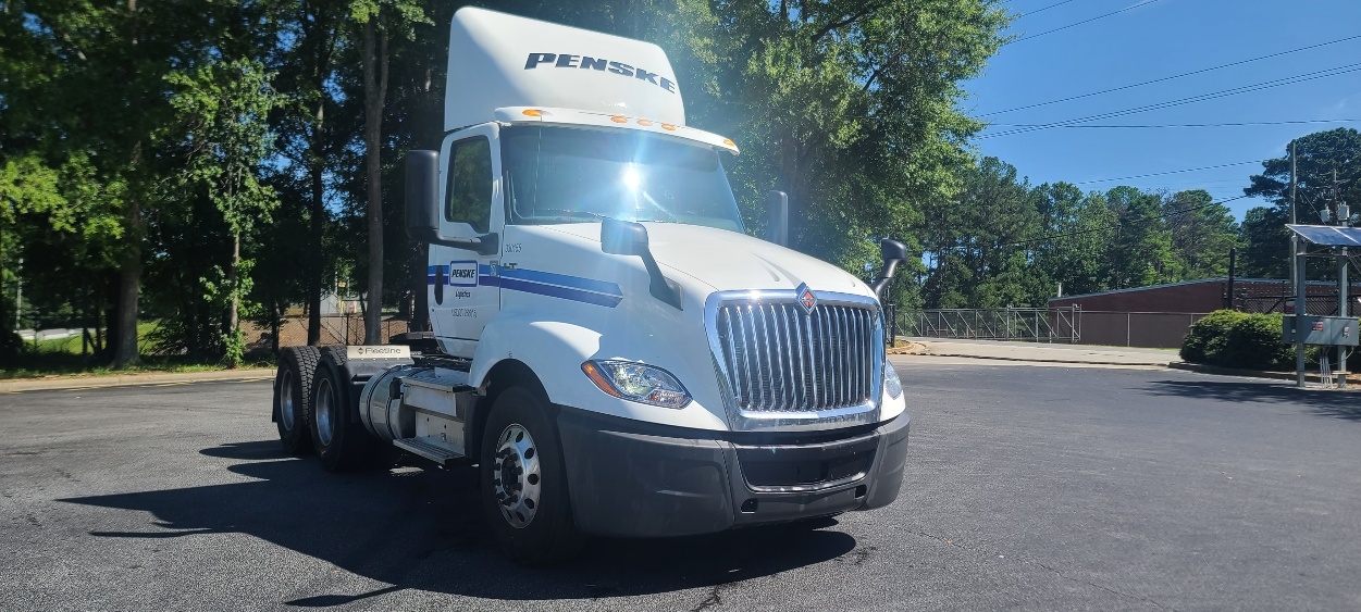 2019 International LT
