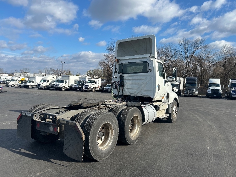2019 International LT in Pennsauken, NJ — photo 7