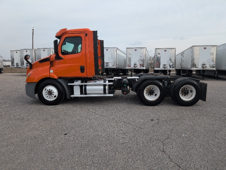 2019 Freightliner in San Antonio, TX — photo 4