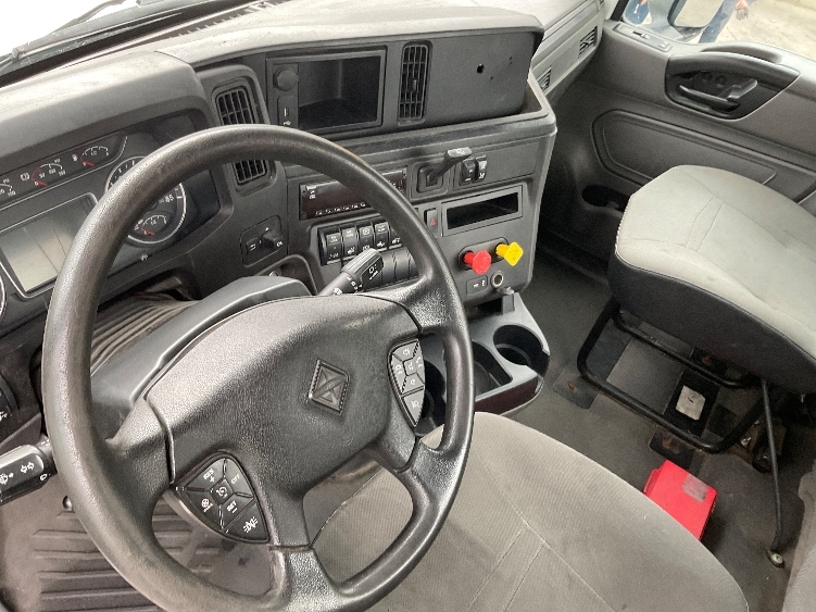 2019 International LT in West Valley City, UT — photo 10