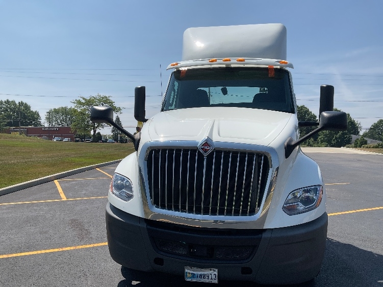 2019 International LT in Akron, OH — photo 2