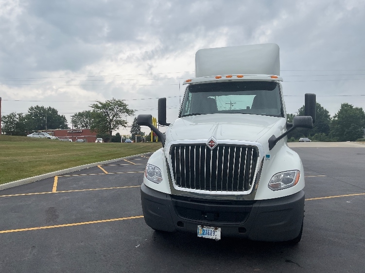 2019 International LT in Akron, OH — photo 2