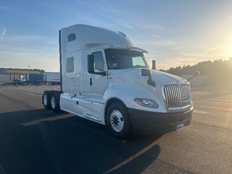2019 International LT