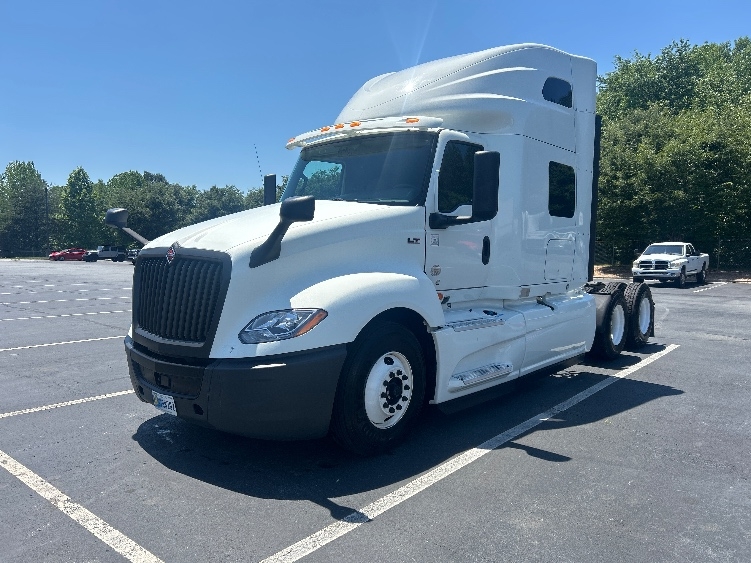 2020 International LT in Greensboro, NC — photo 3