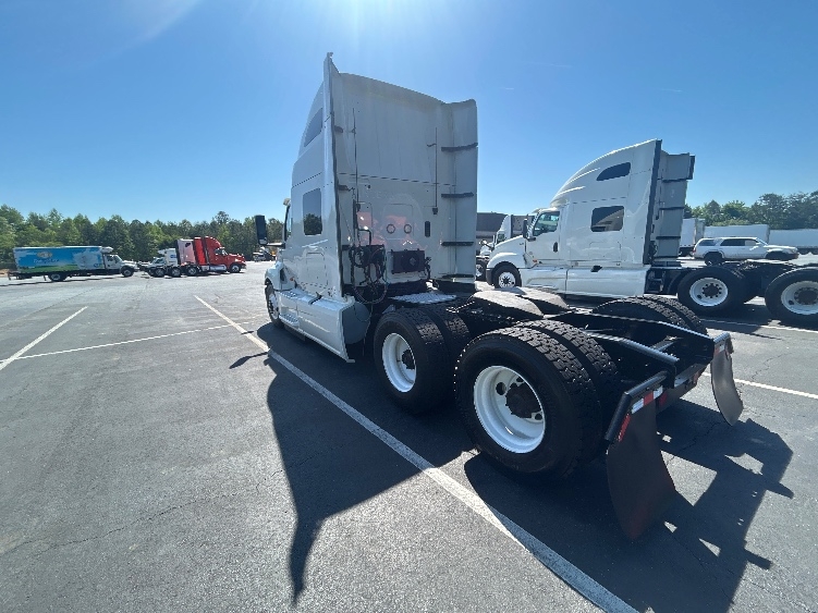 2020 International LT in Greensboro, NC — photo 5