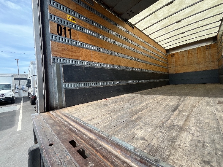 2020 International MV in New Castle, DE — photo 10