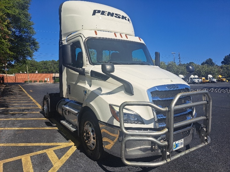 2020 Freightliner Cascadia