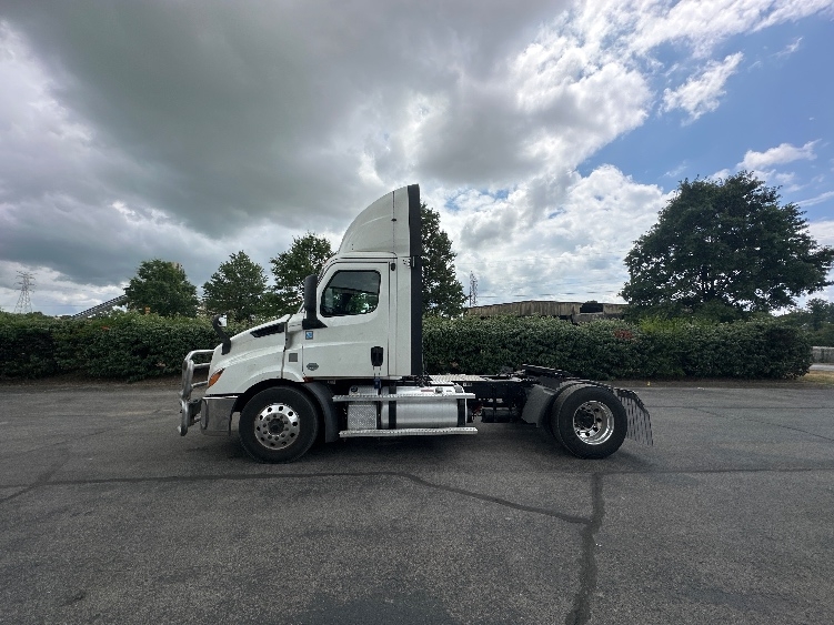 2020 Freightliner in Nashville (Mount Juliet), TN — photo 4