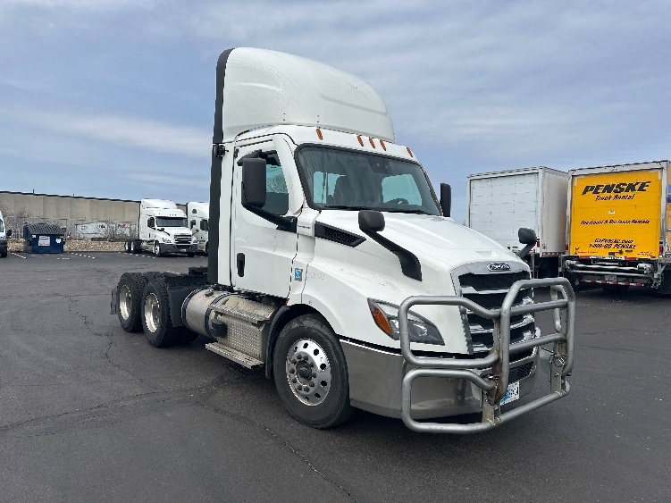2021 Freightliner Cascadia