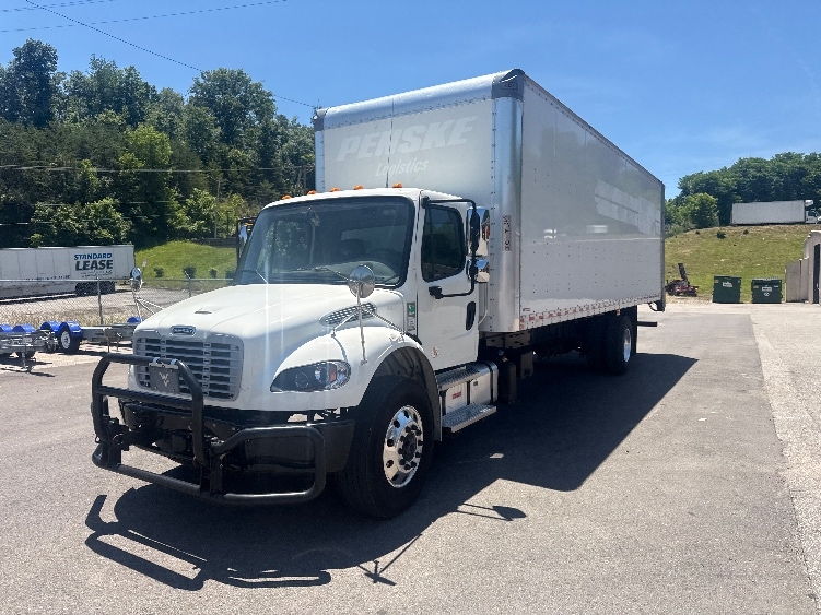 2022 Freightliner eM2 in Cross Lanes, WV — photo 3