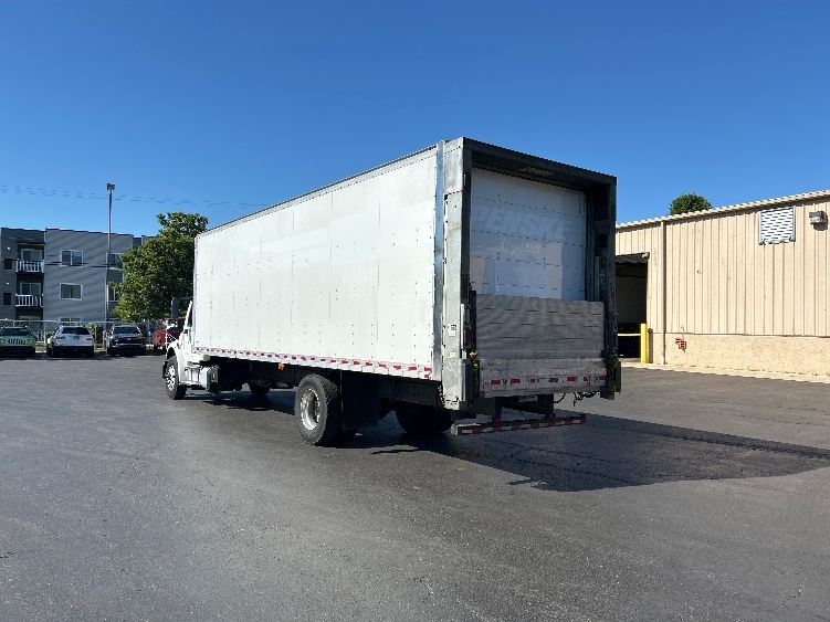 2022 Freightliner eM2 in Bethlehem, PA — photo 6