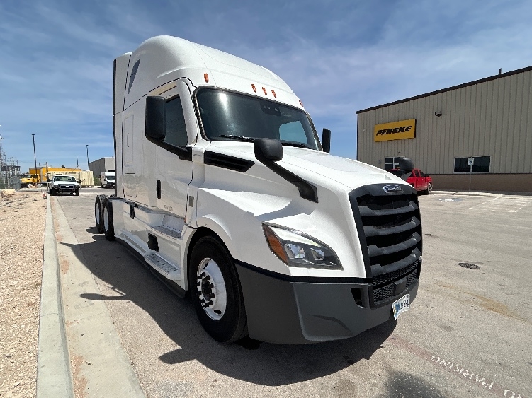 2021 Freightliner Cascadia