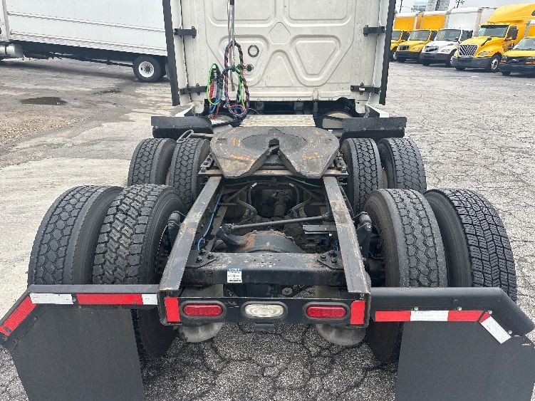 2021 Freightliner Cascadia in Atlanta (Forest Park), GA — photo 6